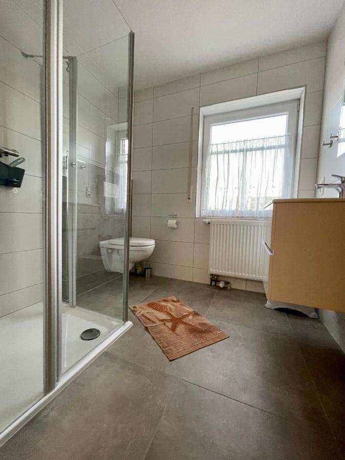 Ferienhaus Seehund Krummhörn Buitenkant foto
